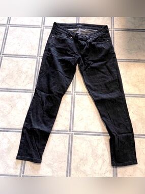 Guess black skinny jeans size 28RG